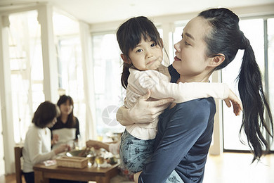 克莱拉与熊的秘密