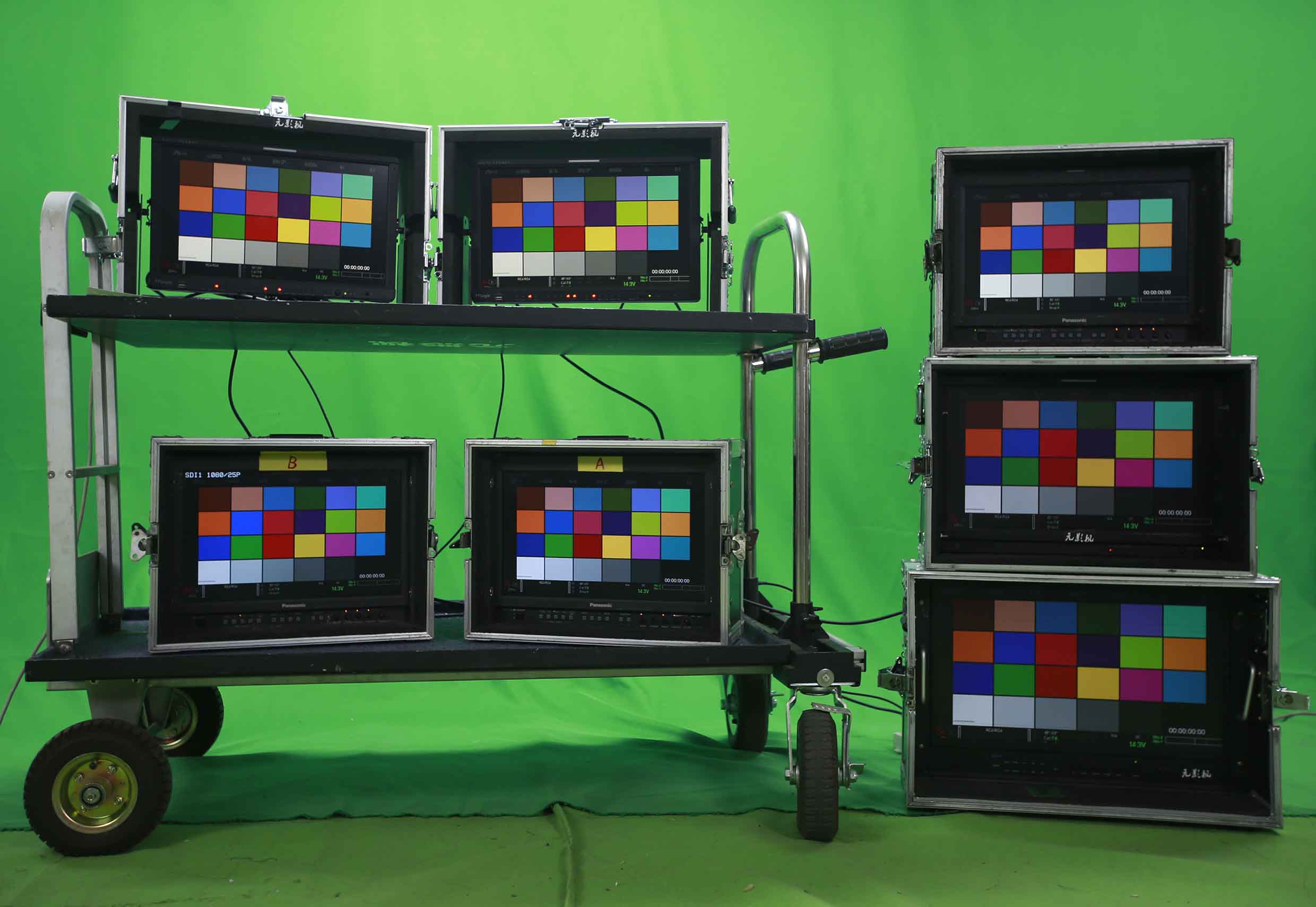 全面失控：私家侦探妈妈